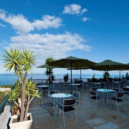 Madeira Panoramico 4* 푼샬