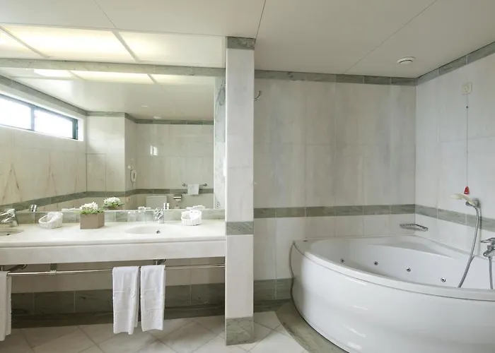 Hotel Madeira Panorâmico 4*