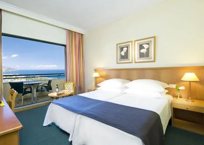 Madeira Panoramico Hotel 4*
